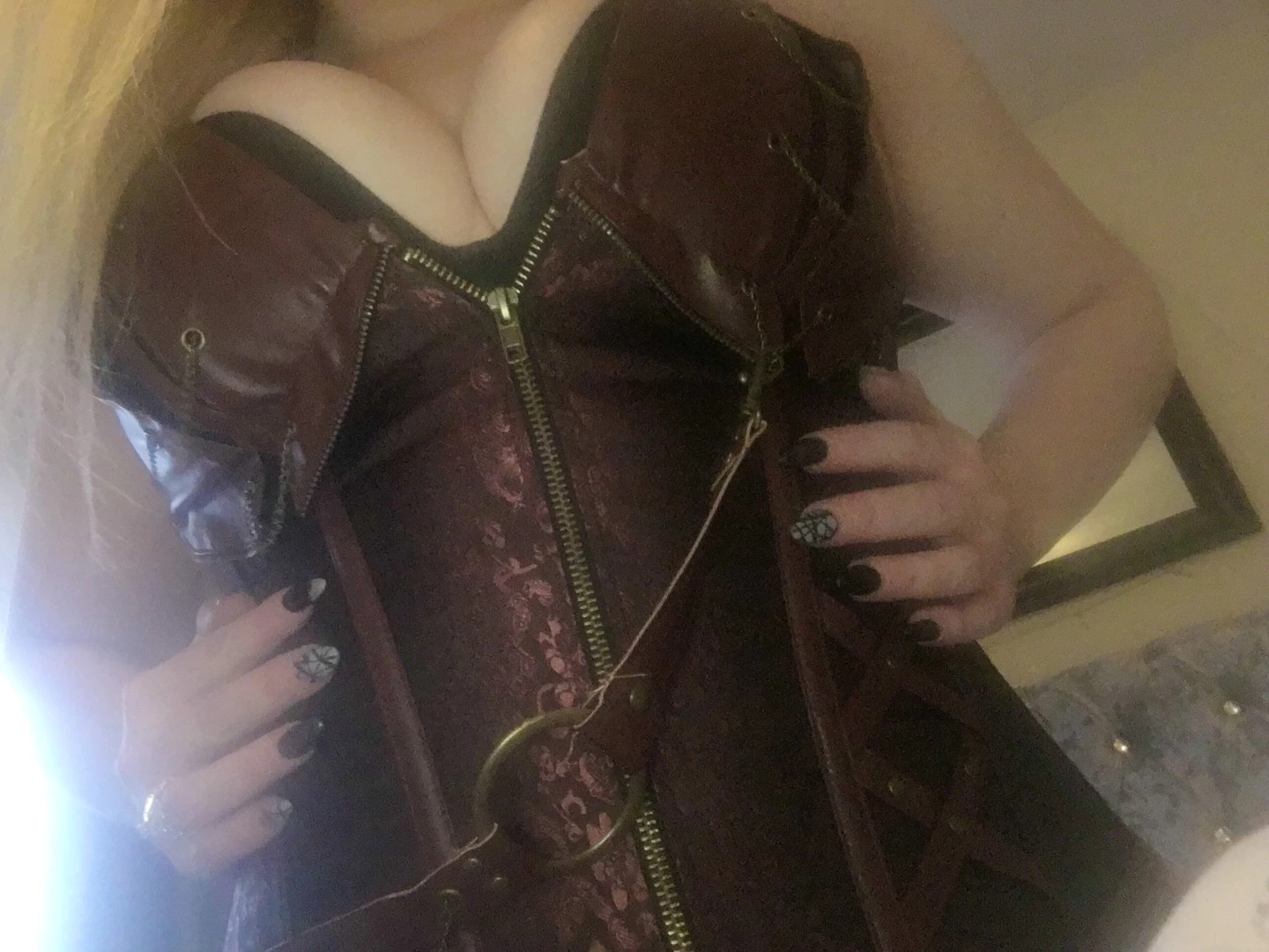 Miss Laura [ mistresslaura11 ] Onlyfans leaked photo 9959432 on Hotleaks.tv