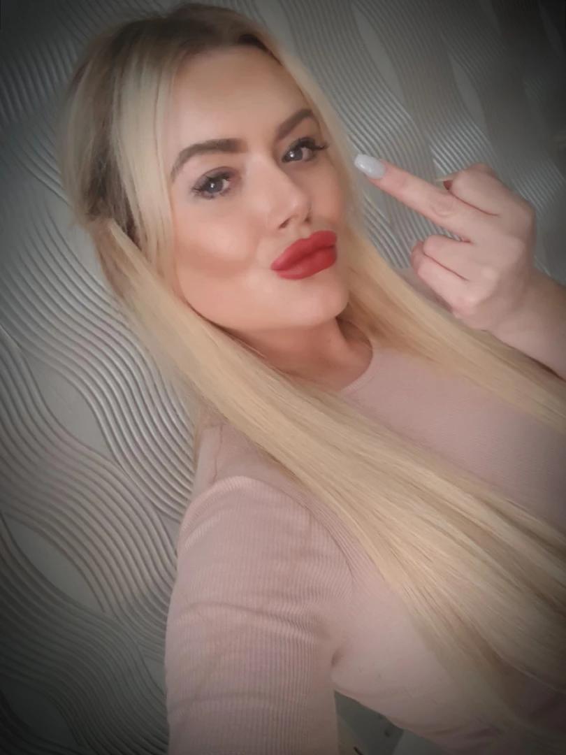 Miss Laura [ mistresslaura11 ] Onlyfans leaked photo 9960840 on Hotleaks.tv