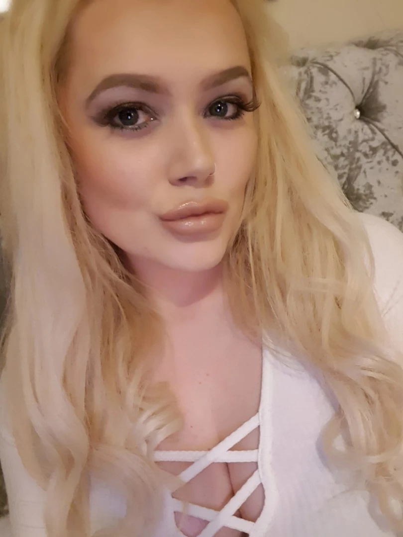 Miss Laura [ mistresslaura11 ] Onlyfans leaked photo 9961839 on Hotleaks.tv