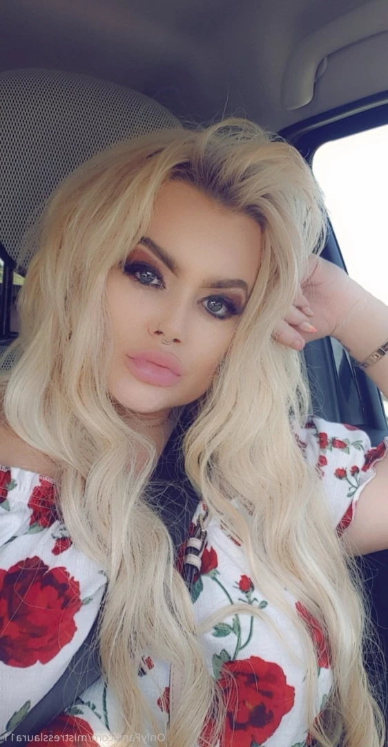 Miss Laura [ mistresslaura11 ] Onlyfans leaked photo 9962206 on Hotleaks.tv
