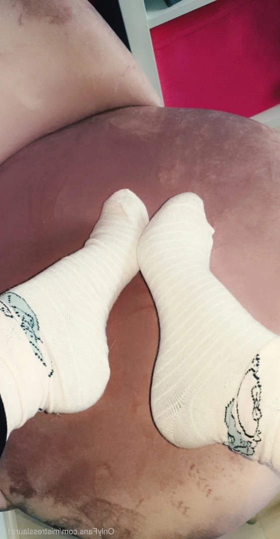 Miss Laura [ mistresslaura11 ] Onlyfans leaked photo 9962325 on Hotleaks.tv