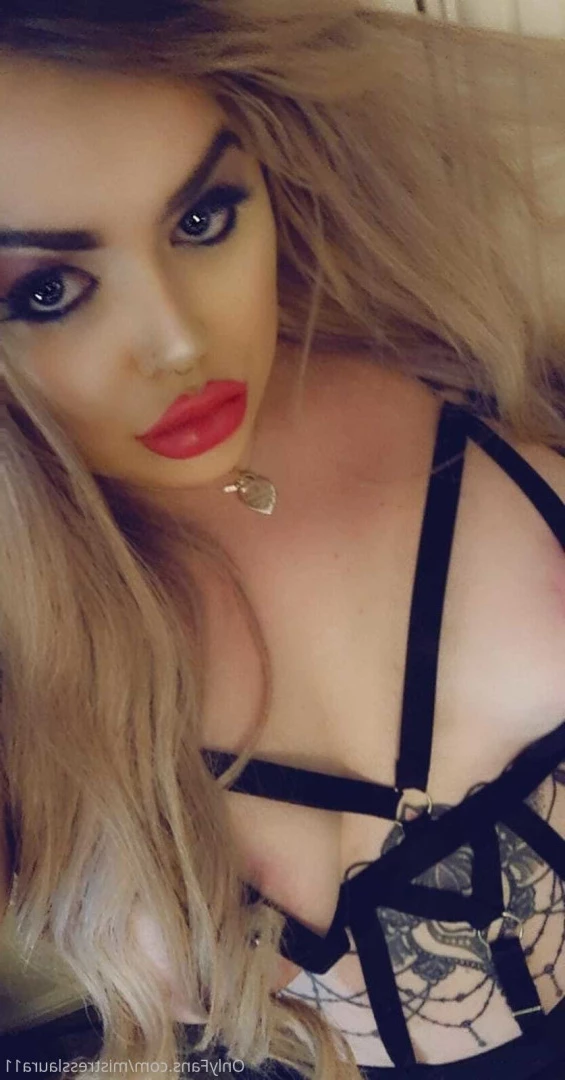 Miss Laura [ mistresslaura11 ] Onlyfans leaked photo 9962350 on Hotleaks.tv