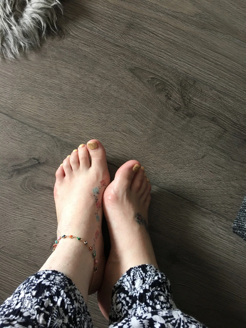 Miss Laura [ mistresslaura11 ] Onlyfans leaked photo 9962562 on Hotleaks.tv