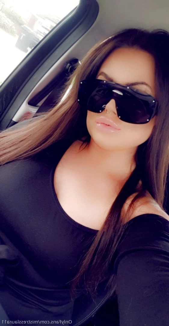 Miss Laura [ mistresslaura11 ] Onlyfans leaked photo 9963409 on Hotleaks.tv