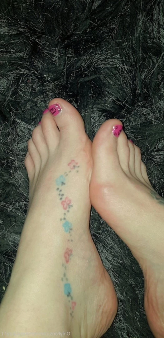 Miss Laura [ mistresslaura11 ] Onlyfans leaked photo 9964287 on Hotleaks.tv