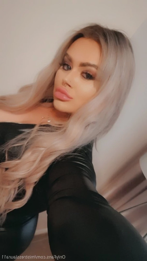 Miss Laura [ mistresslaura11 ] Onlyfans leaked photo 9964974 on Hotleaks.tv