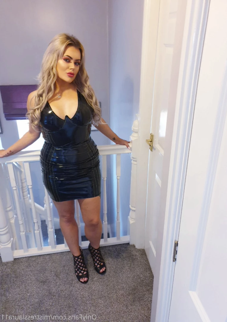 Miss Laura [ mistresslaura11 ] Onlyfans leaked photo 9965701 on Hotleaks.tv