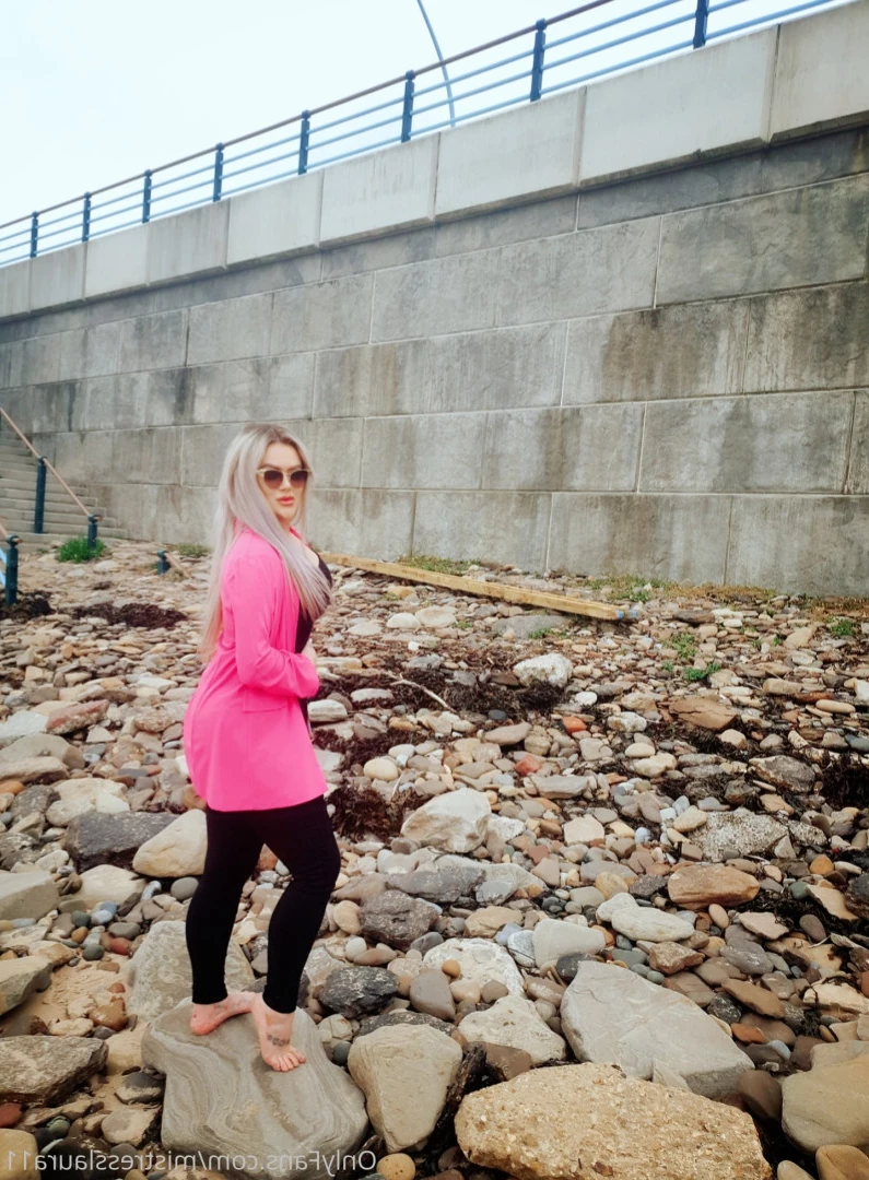Miss Laura [ mistresslaura11 ] Onlyfans leaked photo 9990186 on Hotleaks.tv