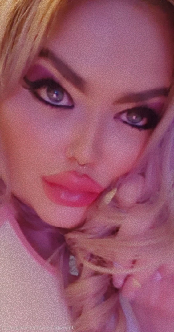 Miss Laura [ mistresslaura11 ] Onlyfans leaked photo 9991050 on Hotleaks.tv