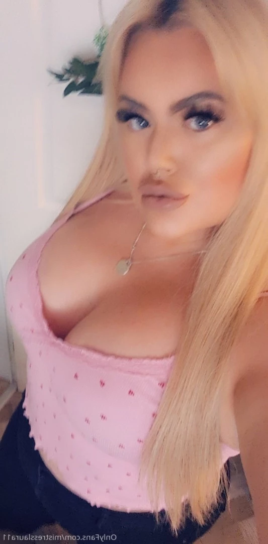 Miss Laura [ mistresslaura11 ] Onlyfans leaked photo 9992546 on Hotleaks.tv