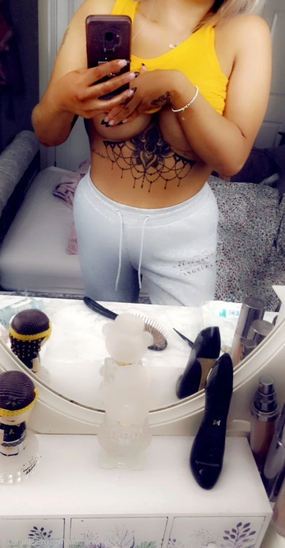 Miss Laura [ mistresslaura11 ] Onlyfans leaked photo 9993135 on Hotleaks.tv