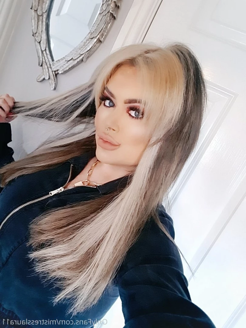 Miss Laura [ mistresslaura11 ] Onlyfans leaked photo 9993495 on Hotleaks.tv