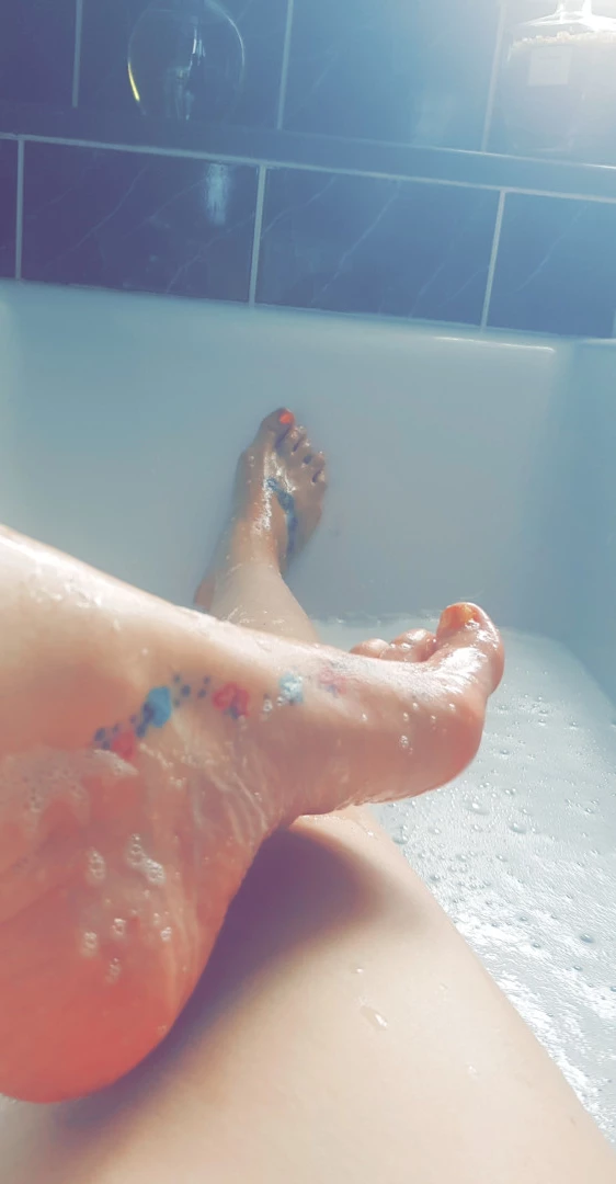 Miss Laura [ mistresslaura11 ] Onlyfans leaked photo 9993542 on Hotleaks.tv