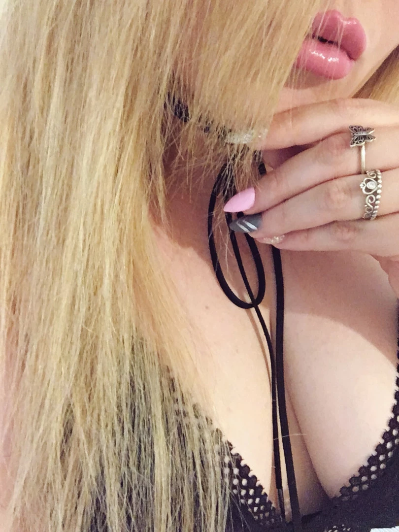 Miss Laura [ mistresslaura11 ] Onlyfans leaked photo 9993947 on Hotleaks.tv