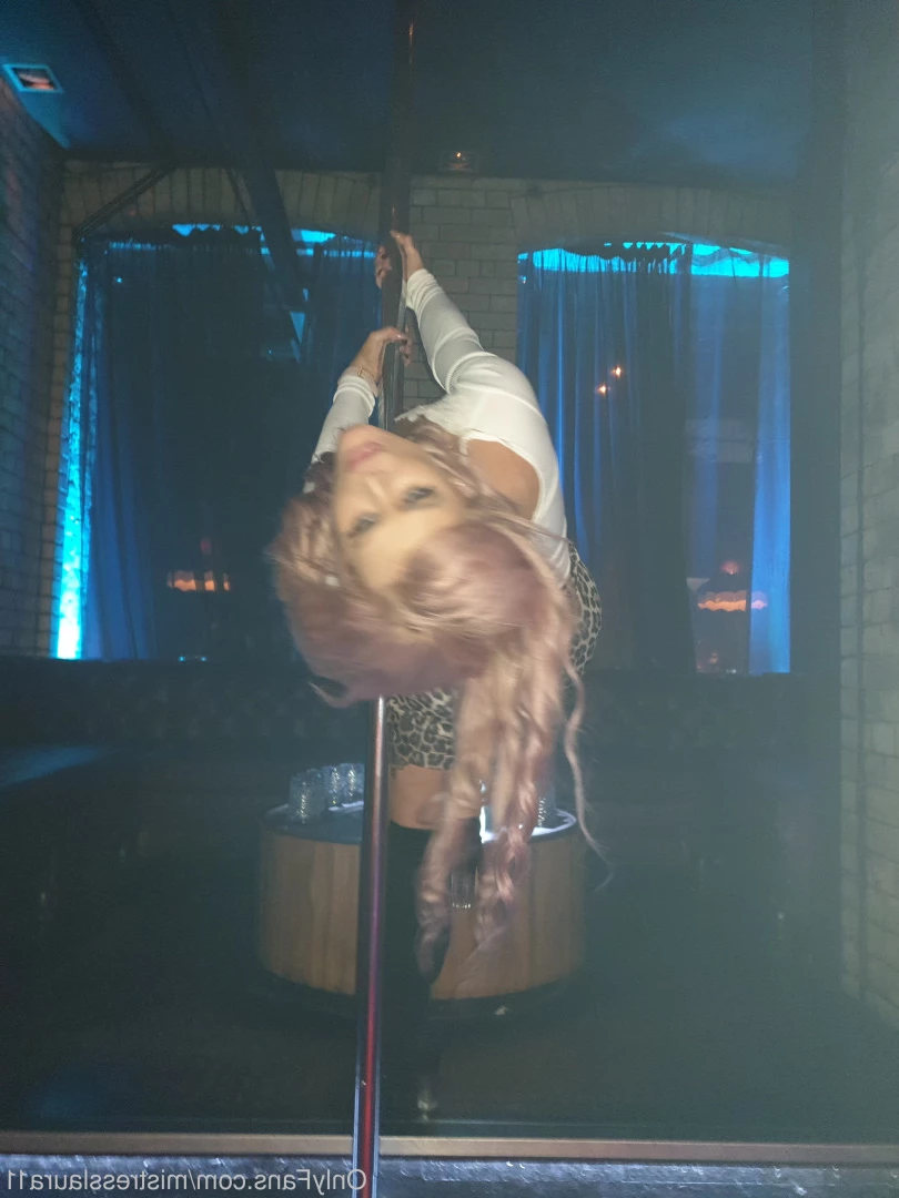 Miss Laura [ mistresslaura11 ] Onlyfans leaked photo 9994990 on Hotleaks.tv