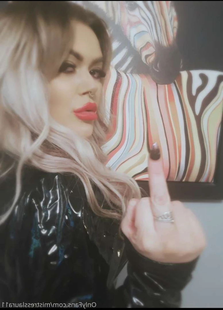 Miss Laura [ mistresslaura11 ] Onlyfans leaked photo 9995572 on Hotleaks.tv