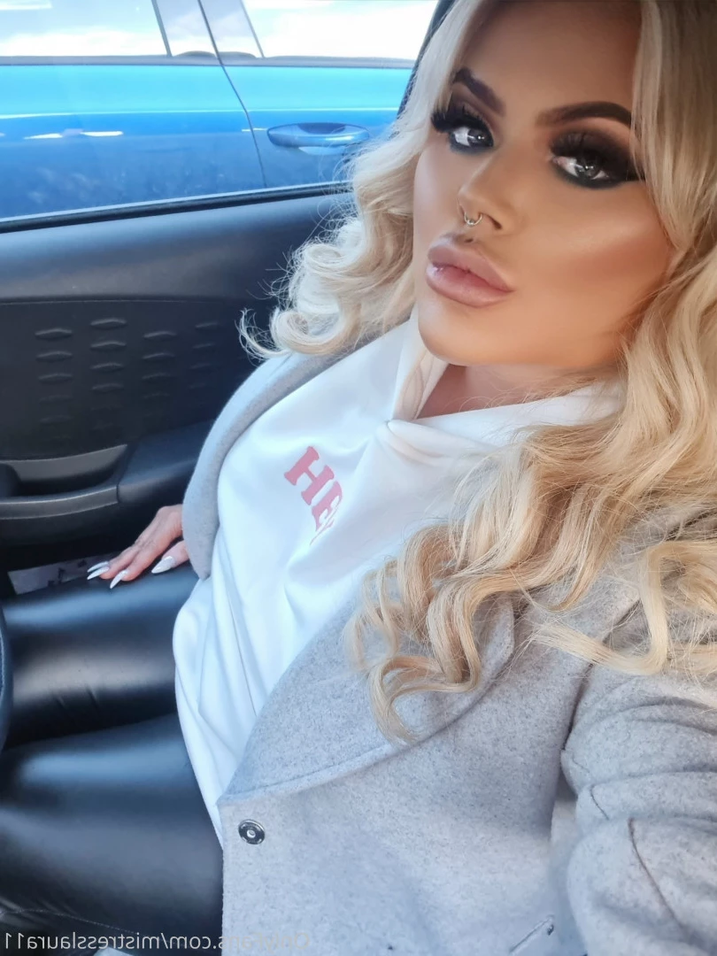 Miss Laura [ mistresslaura11 ] Onlyfans leaked photo 9995846 on Hotleaks.tv