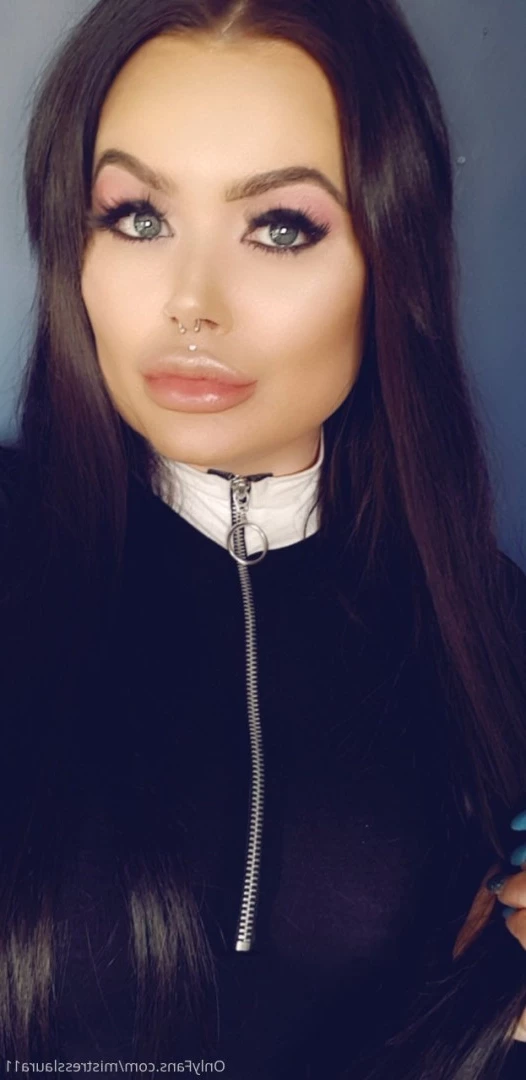 Miss Laura [ mistresslaura11 ] Onlyfans leaked photo 9996473 on Hotleaks.tv