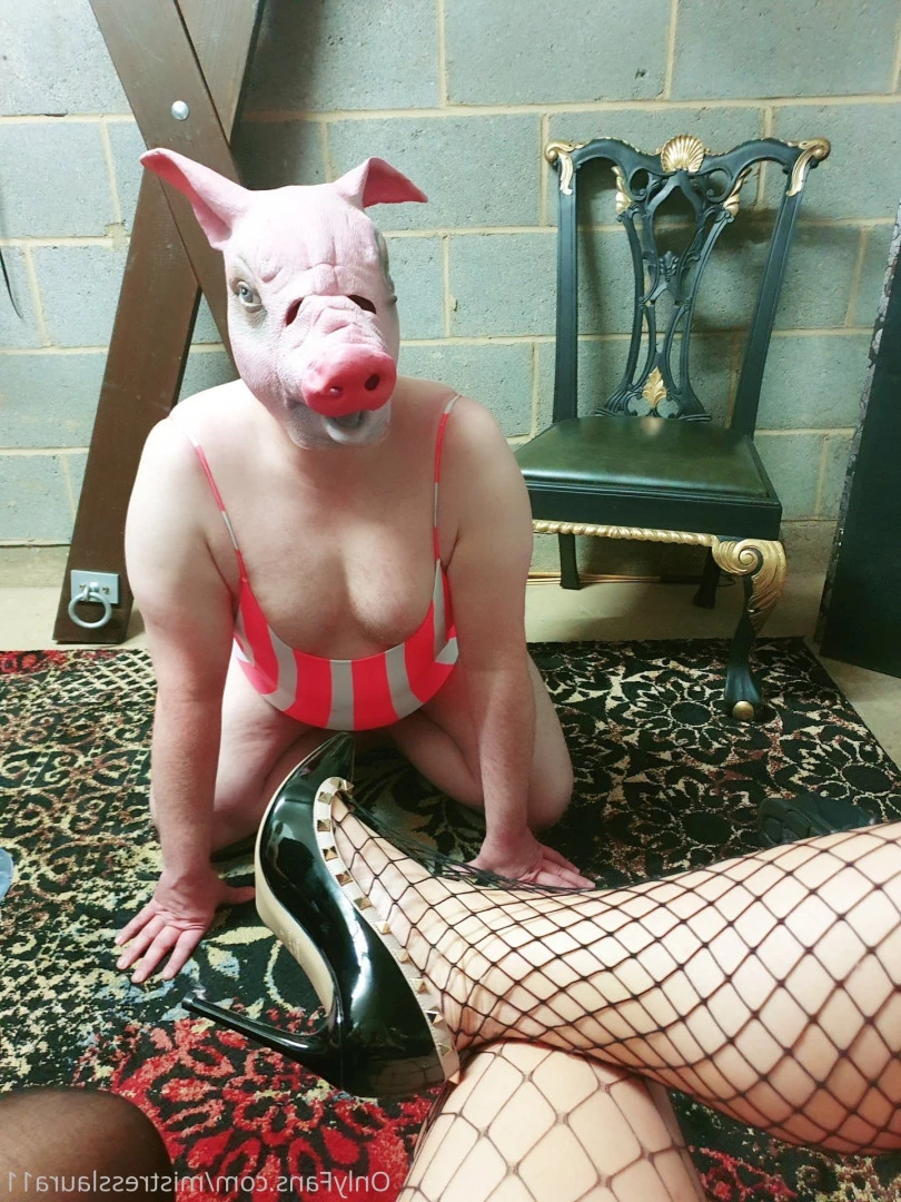 Miss Laura [ mistresslaura11 ] Onlyfans leaked photo 9997147 on Hotleaks.tv