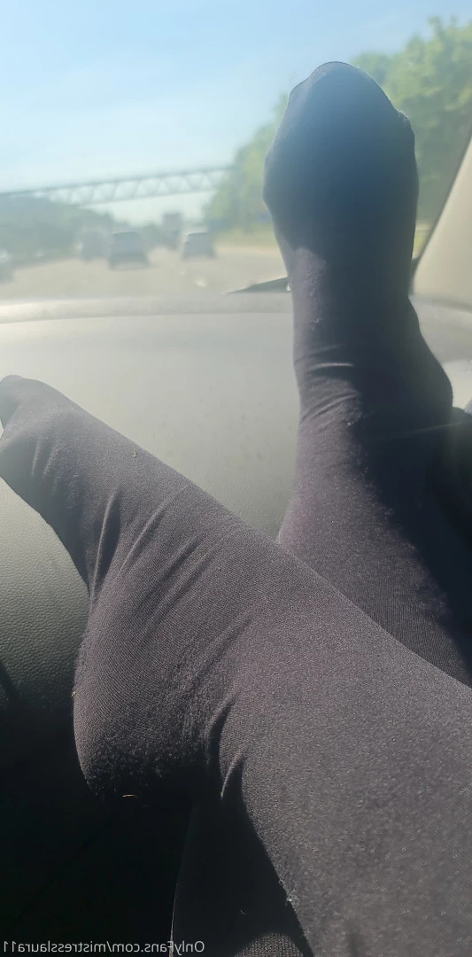 Miss Laura [ mistresslaura11 ] Onlyfans leaked photo 9998766 on Hotleaks.tv