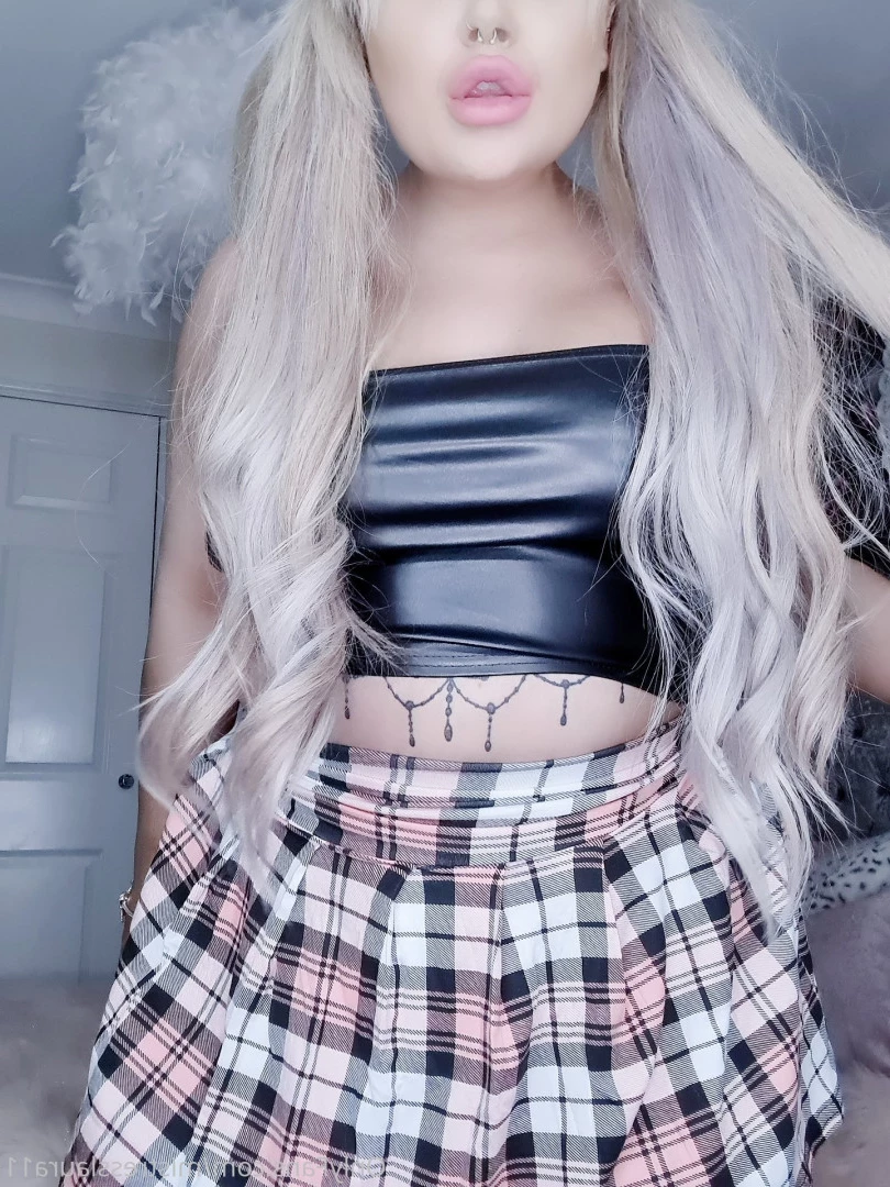 Miss Laura [ mistresslaura11 ] Onlyfans leaked photo 9999091 on Hotleaks.tv