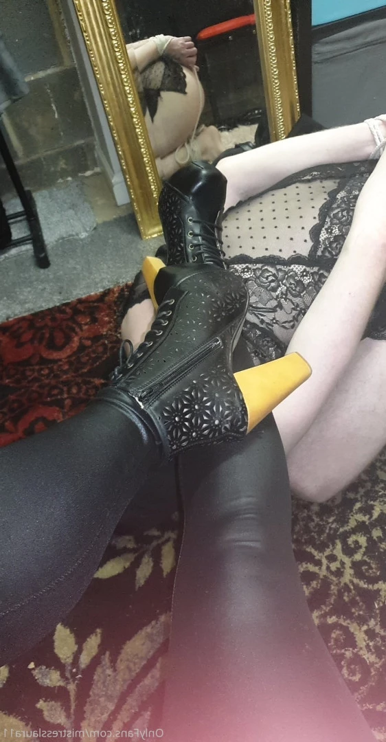 Miss Laura [ mistresslaura11 ] Onlyfans leaked photo 9999808 on Hotleaks.tv