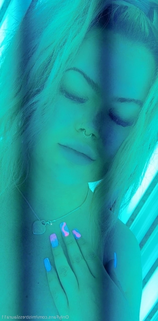 Miss Laura [ mistresslaura11 ] Onlyfans leaked photo 10001146 on Hotleaks.tv