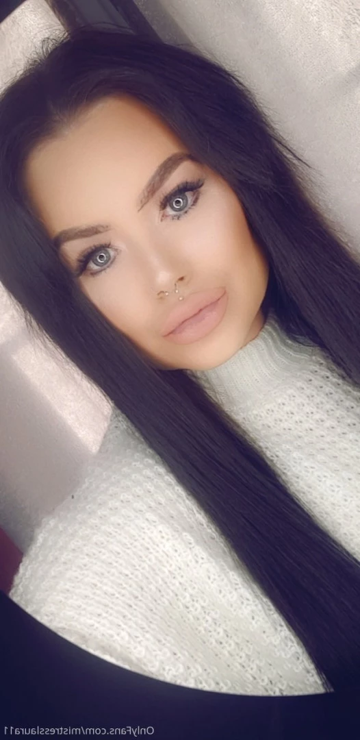 Miss Laura [ mistresslaura11 ] Onlyfans leaked photo 10002724 on Hotleaks.tv