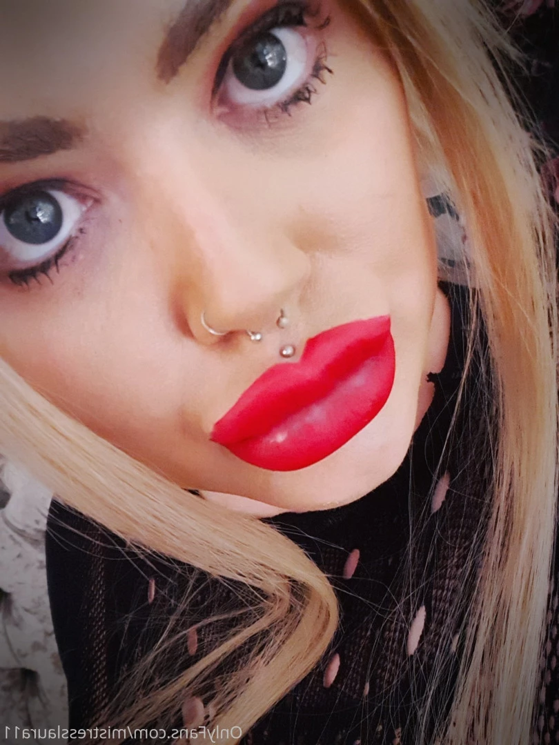 Miss Laura [ mistresslaura11 ] Onlyfans leaked photo 10004497 on Hotleaks.tv