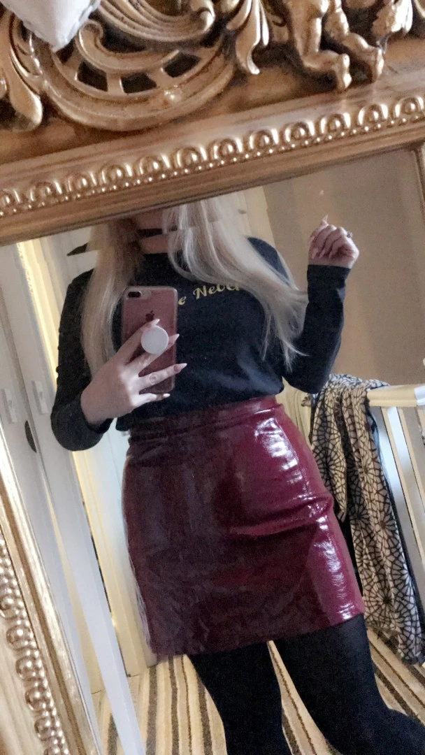 Miss Laura [ mistresslaura11 ] Onlyfans leaked photo 10005623 on Hotleaks.tv