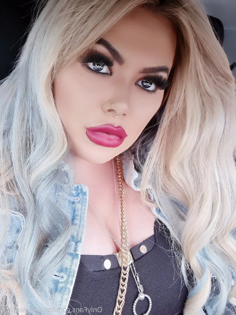 Miss Laura [ mistresslaura11 ] Onlyfans leaked photo 10006325 on Hotleaks.tv