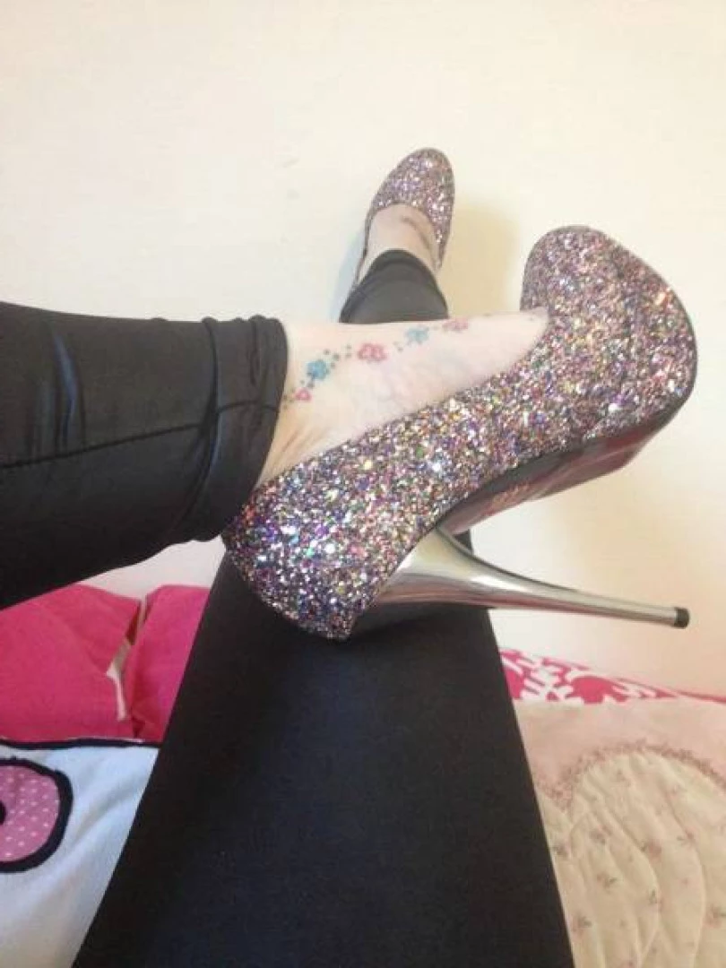Miss Laura [ mistresslaura11 ] Onlyfans leaked photo 10006428 on Hotleaks.tv