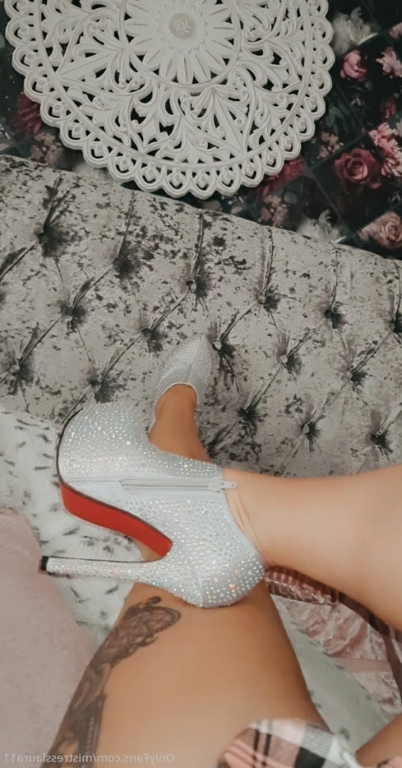 Miss Laura [ mistresslaura11 ] Onlyfans leaked photo 10007209 on Hotleaks.tv