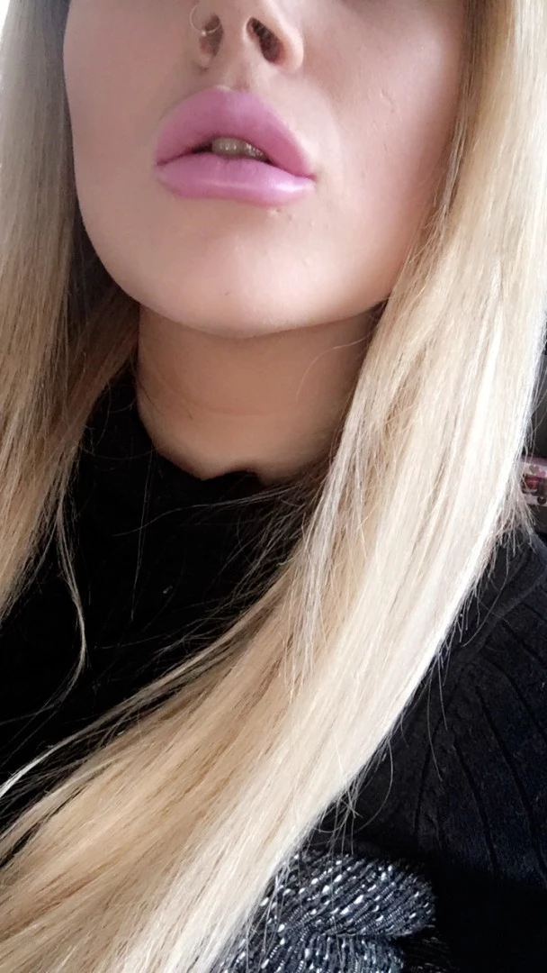 Miss Laura [ mistresslaura11 ] Onlyfans leaked photo 10007384 on Hotleaks.tv