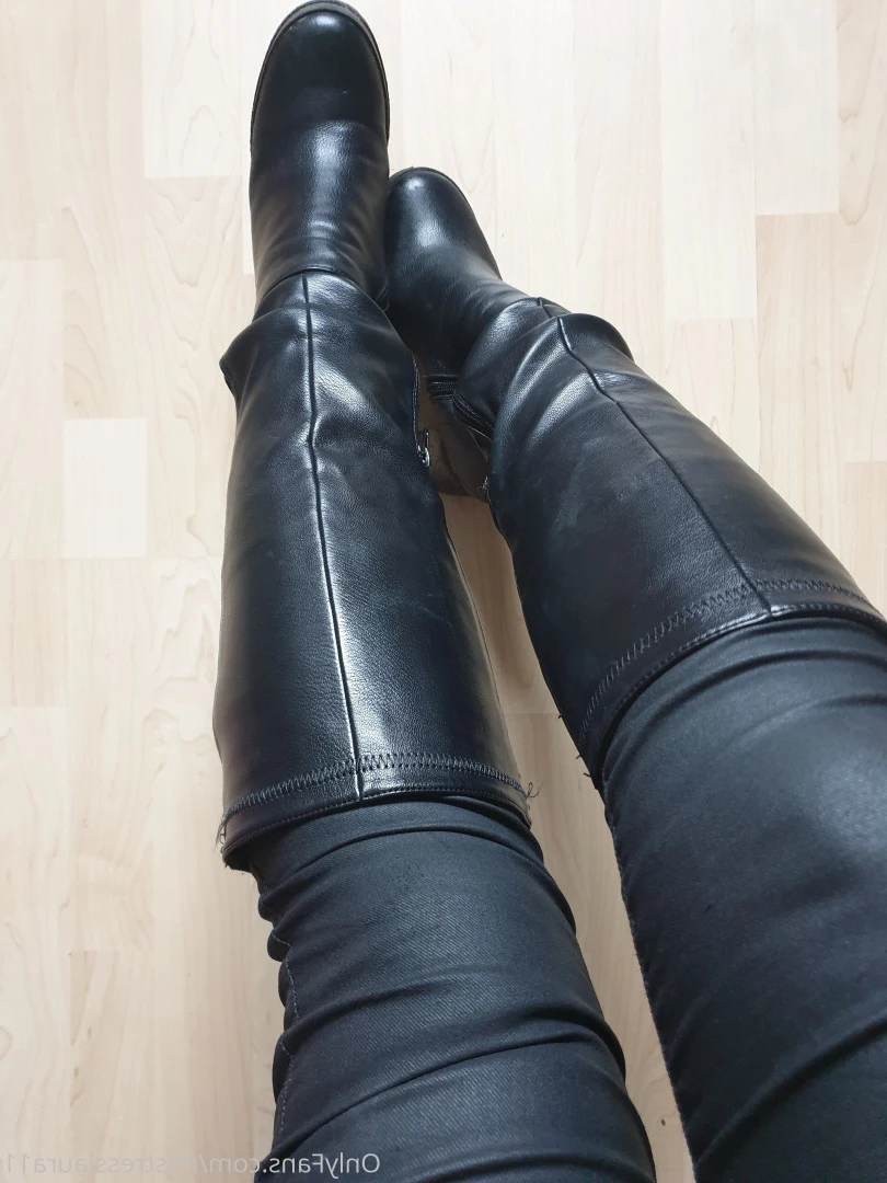 Miss Laura [ mistresslaura11 ] Onlyfans leaked photo 10007408 on Hotleaks.tv