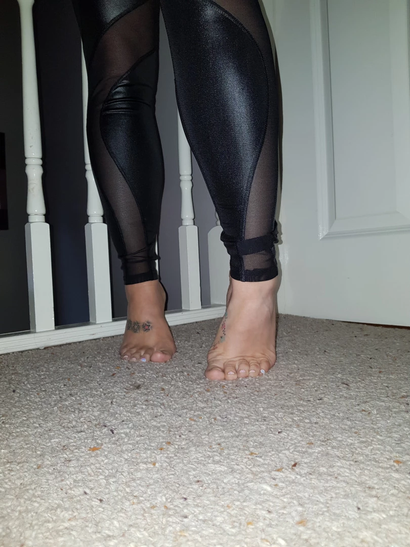 Miss Laura [ mistresslaura11 ] Onlyfans leaked photo 10007468 on Hotleaks.tv
