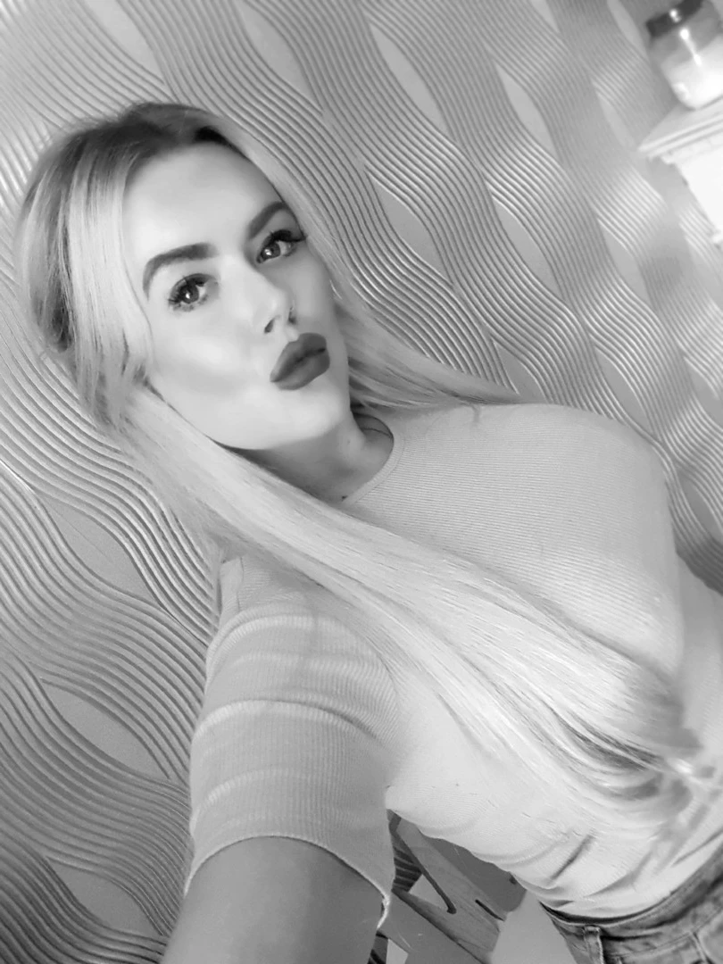 Miss Laura [ mistresslaura11 ] Onlyfans leaked photo 10007886 on Hotleaks.tv