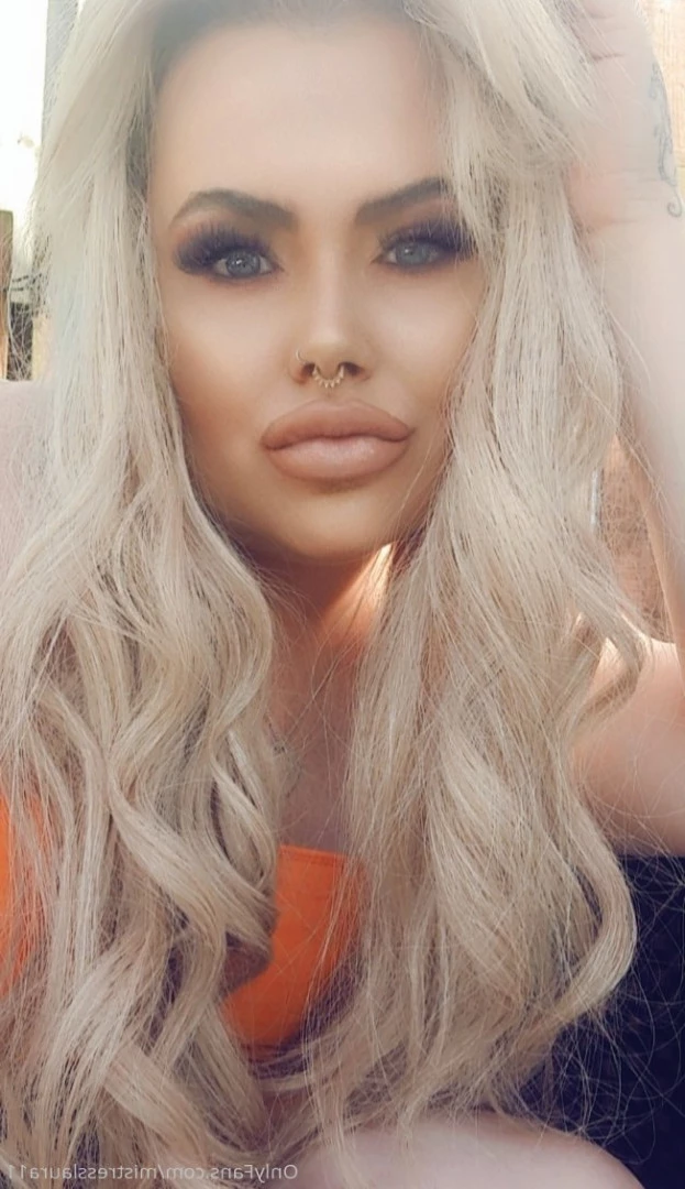 Miss Laura [ mistresslaura11 ] Onlyfans leaked photo 10008418 on Hotleaks.tv