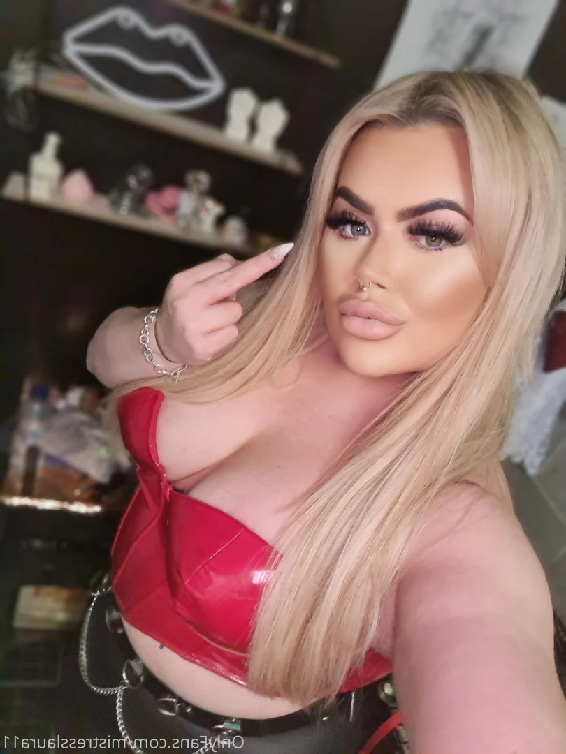 Miss Laura [ mistresslaura11 ] Onlyfans leaked photo 10010127 on Hotleaks.tv