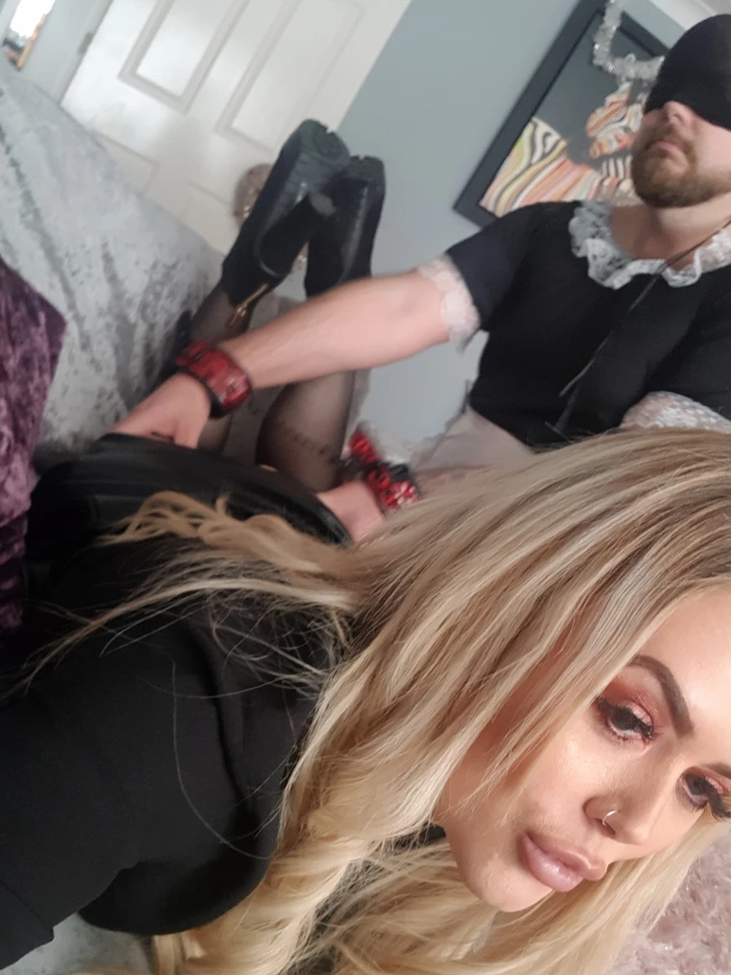 Miss Laura [ mistresslaura11 ] Onlyfans leaked photo 10022335 on Hotleaks.tv