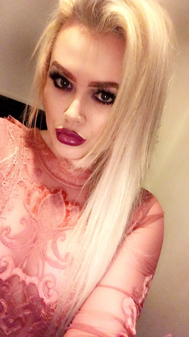 Miss Laura [ mistresslaura11 ] Onlyfans leaked photo 10022883 on Hotleaks.tv