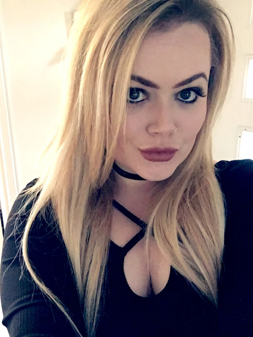 Miss Laura [ mistresslaura11 ] Onlyfans leaked photo 10023466 on Hotleaks.tv
