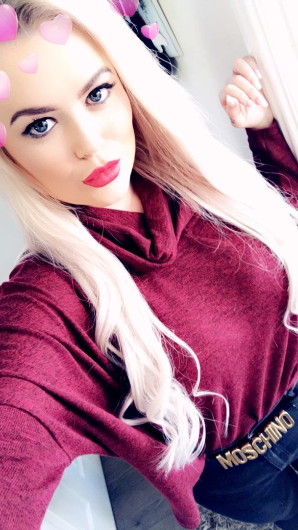 Miss Laura [ mistresslaura11 ] Onlyfans leaked photo 10024213 on Hotleaks.tv