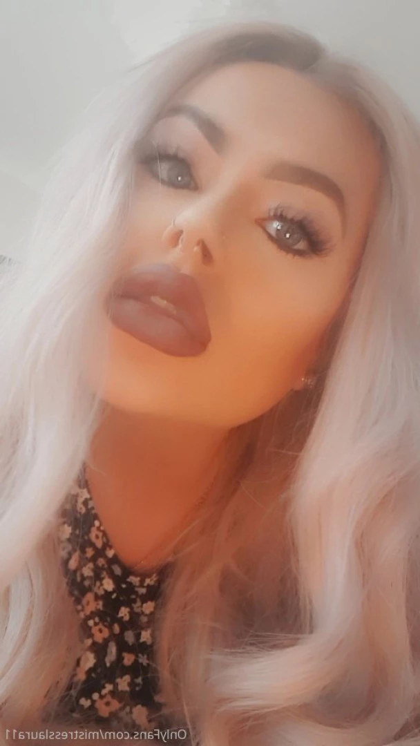 Miss Laura [ mistresslaura11 ] Onlyfans leaked photo 10024254 on Hotleaks.tv