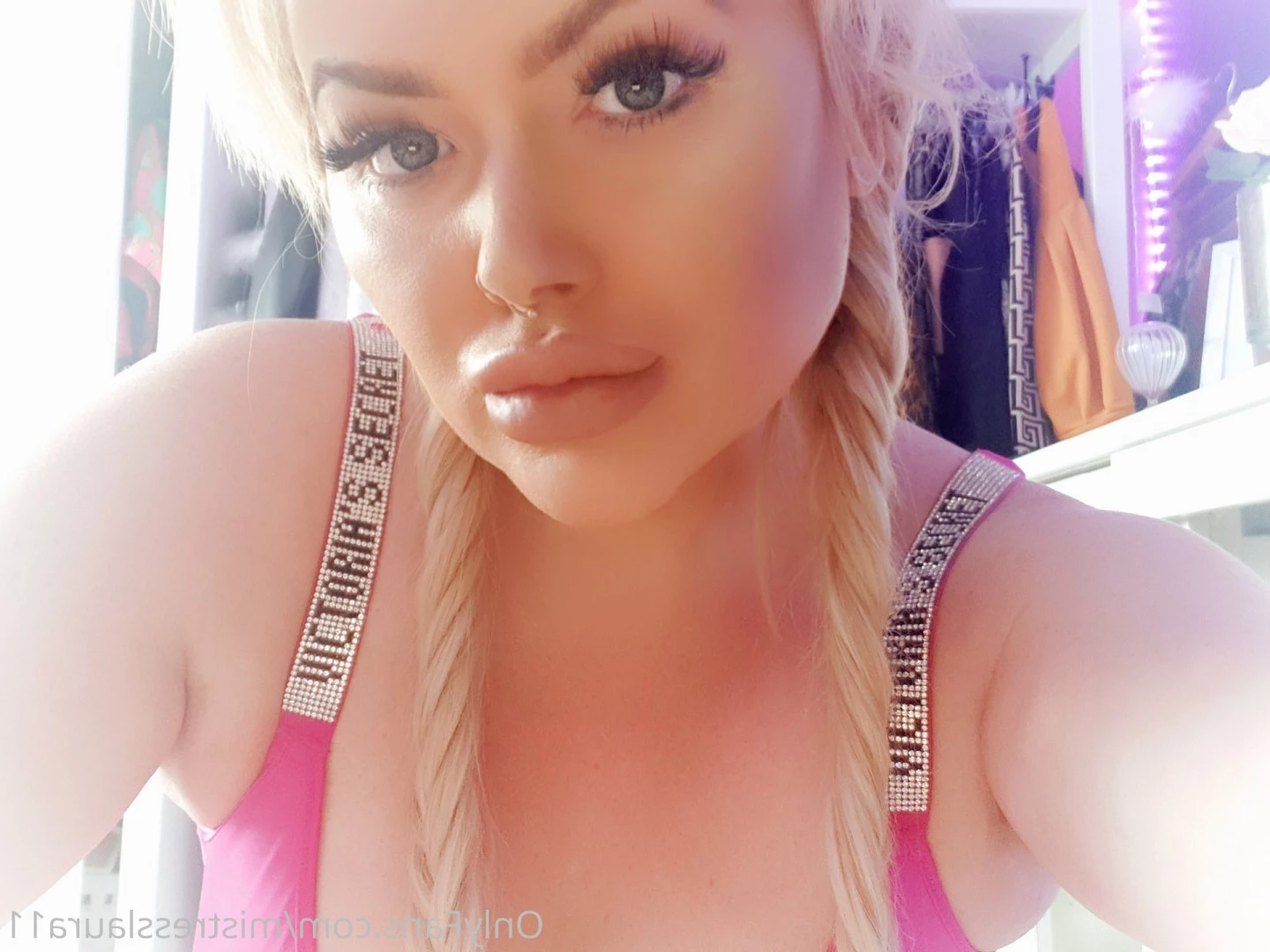 Miss Laura [ mistresslaura11 ] Onlyfans leaked photo 10024856 on Hotleaks.tv
