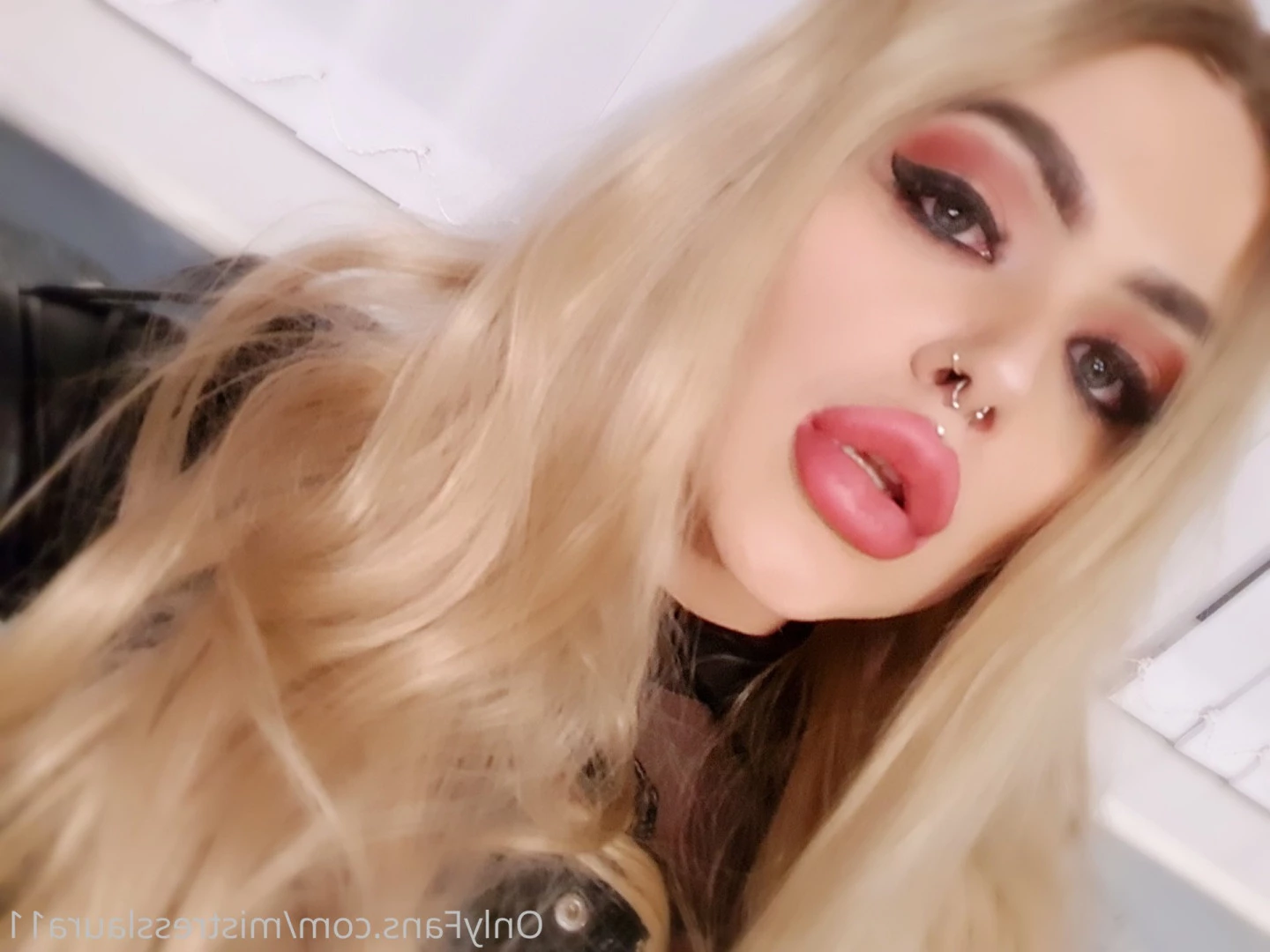 Miss Laura [ mistresslaura11 ] Onlyfans leaked photo 10025215 on Hotleaks.tv