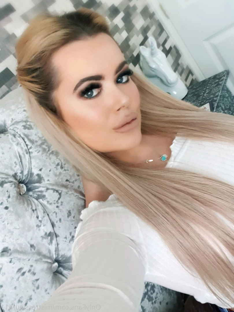 Miss Laura [ mistresslaura11 ] Onlyfans leaked photo 10026021 on Hotleaks.tv