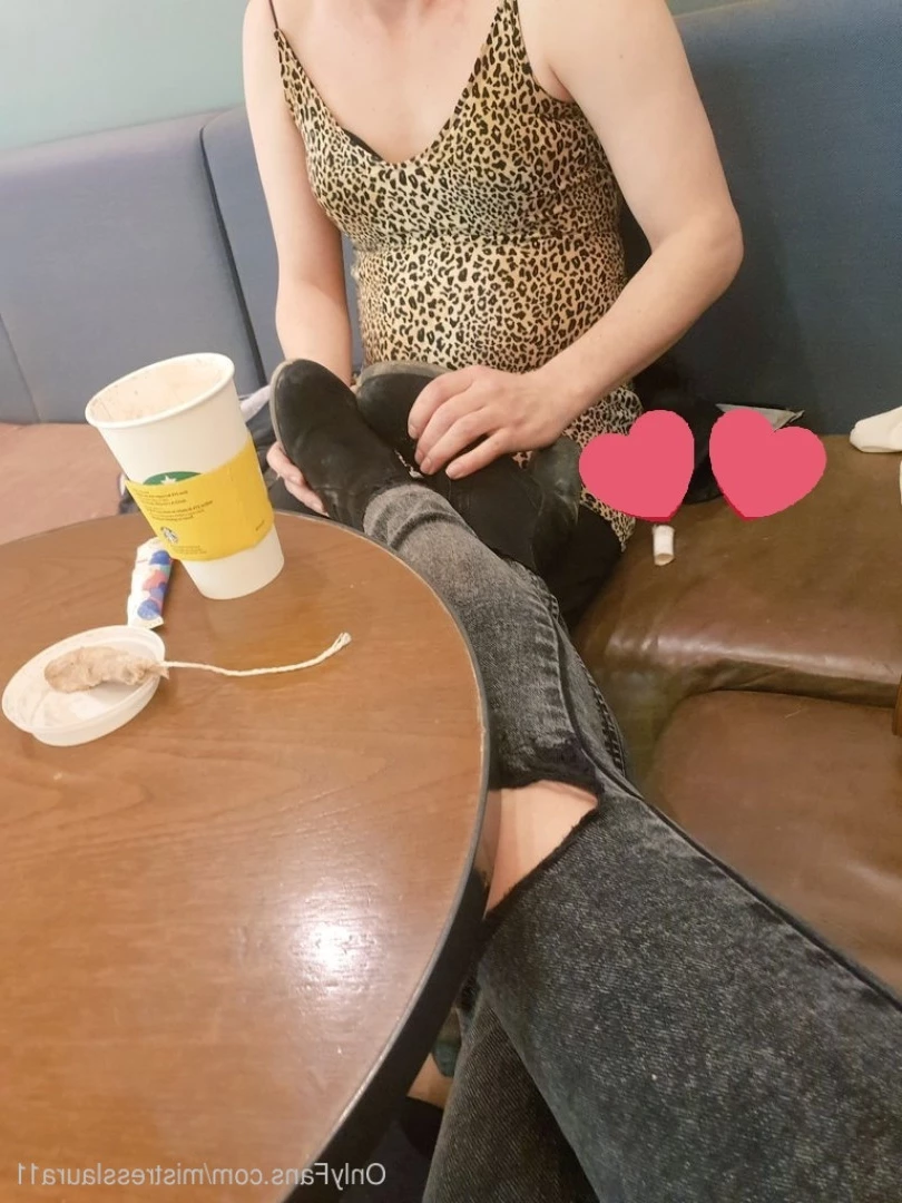 Miss Laura [ mistresslaura11 ] Onlyfans leaked photo 10026200 on Hotleaks.tv