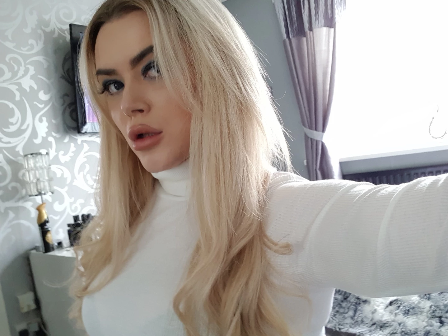 Miss Laura [ mistresslaura11 ] Onlyfans leaked photo 10026401 on Hotleaks.tv