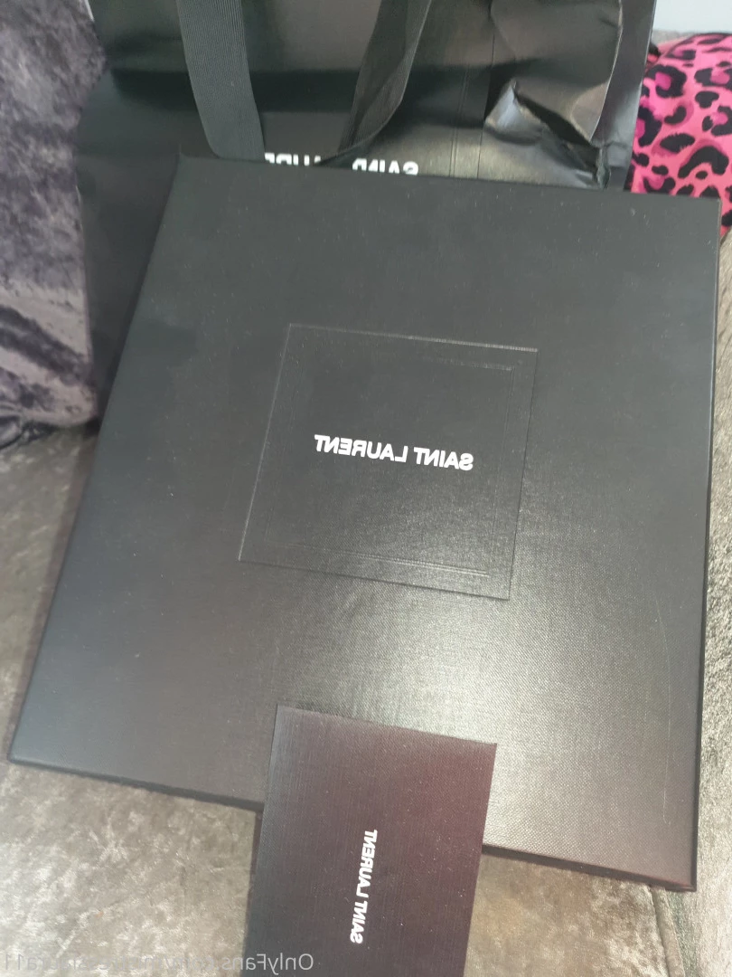 Miss Laura [ mistresslaura11 ] Onlyfans leaked photo 10026637 on Hotleaks.tv